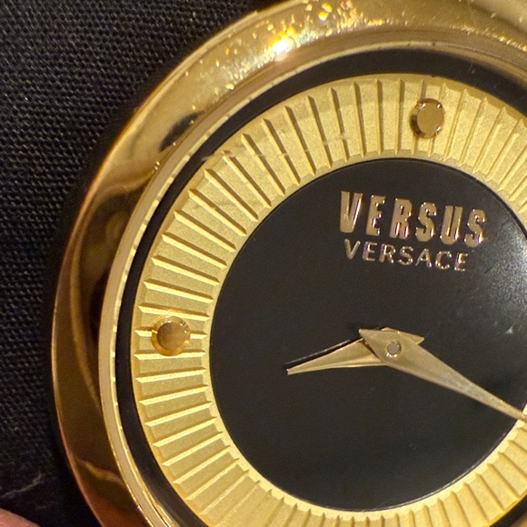 Versus Versace Black and‎ Gold Timepiece watch main image 4